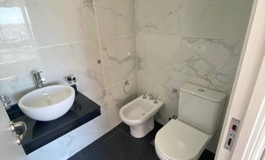 VENTA DPTO 2 DORMI Y COCHERA - PLAZA PUEYRREDON