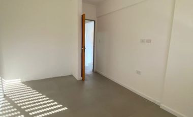 Venta Depto de un dorm. restaurado con balcón