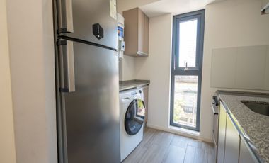 VENTA SEMIPISO DOS DORMITORIOS EN TORRE LYON