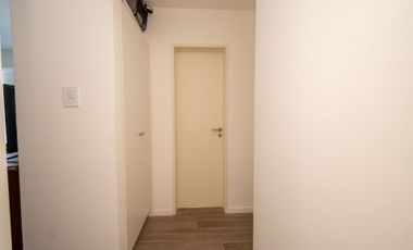 VENTA SEMIPISO DOS DORMITORIOS EN TORRE LYON