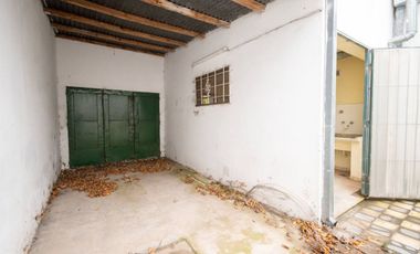 VENTA CASA A REFACCIONAR /COCHERA B. FOMENTO 9 JUL