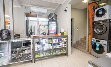 Local Comercial sobre calle Dr. Zavalla