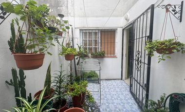 VENTA PH 2 AMBIENTES PATIO MATADEROS APTO CREDITO