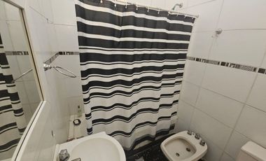 CASA EN VENTA EN BERAZATEGUI