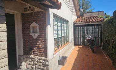 CASA EN VENTA EN BERAZATEGUI