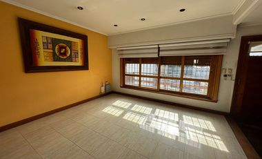 VENTA CASA BERNAL