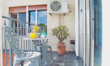 VENTA CASAS 3 AMB./QUINCHO/PISCINA/COCHERA QUILMES