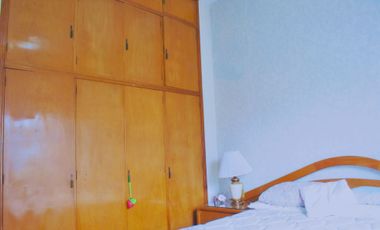VENTA CASAS 3 AMB./QUINCHO/PISCINA/COCHERA QUILMES