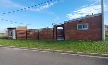 Casa en Venta - Ecopueblo Alvear