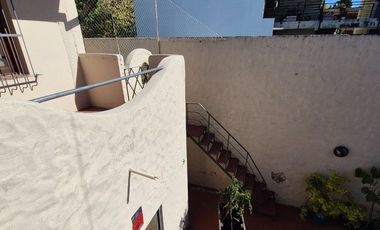 Venta Casa 3 dorm San Isidro La Calabria quincho