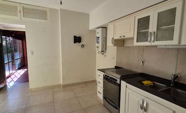 Venta Casa 3 dorm San Isidro La Calabria quincho