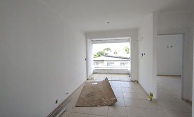 AMPLIO DPTO EN VENTA - 1 DORM / BARRIO MA. SELVA