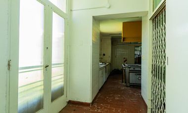 ALQUILER COM.ESPECTACULAR  EDIFICIO USOS MULTIPLES