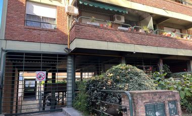 VENTA COCHERA FIJA EN SAN ISIDRO