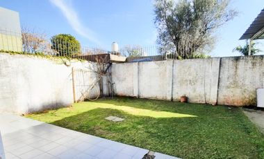 Casa en venta 4 Amb C/Cochera y Fondo Berazategui