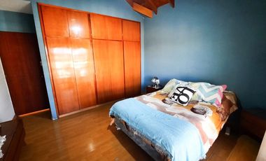 Casa en venta 4 Amb C/Cochera y Fondo Berazategui