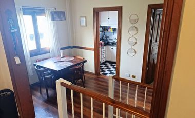 VENTA PH 2 AMBIENTES PATIO X ESCALERA QUILMES O