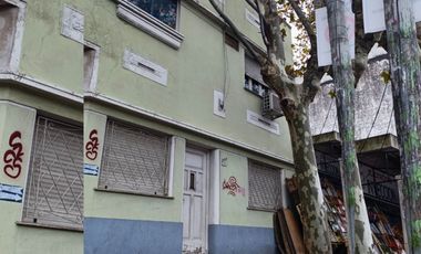 VENTA PH 2 AMBIENTES PATIO X ESCALERA QUILMES O