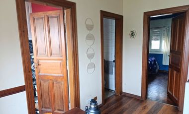 VENTA PH 2 AMBIENTES PATIO X ESCALERA QUILMES O