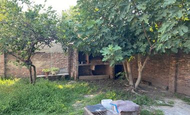 Casa de 2 dormitorios cochera patio en  Recreo Sur