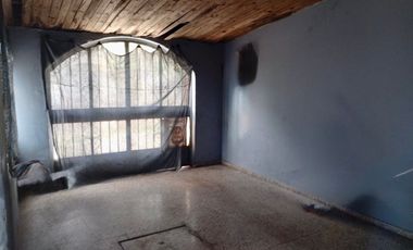 SE VENDE O PERMUTA CASA EN BARRIO CIUDADELA