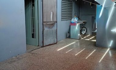 SE VENDE O PERMUTA CASA EN BARRIO CIUDADELA