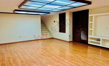 Casa en Venta en Club de Golf Vallescondido Zona Esmeralda Atizapan de Zaragoza