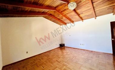 Casa en Venta en Club de Golf Vallescondido Zona Esmeralda Atizapan de Zaragoza