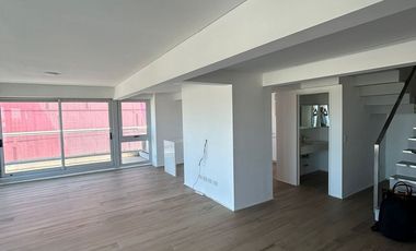Venta duplex 3 ambientes La Palmera Vicente Lopez.