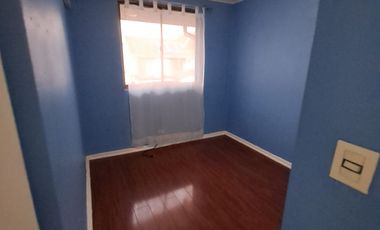 VENTA AMPLIA CASA EN SEGURO MICROBARRIO