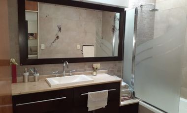 VENTA CASA RAMOS MEJIA FONDO QUINCHO PISCINA
