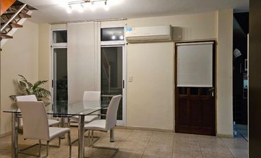 VENTA CASA RAMOS MEJIA FONDO QUINCHO PISCINA