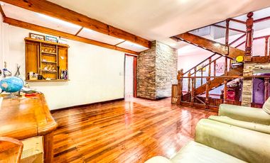 Casa en venta 8 amb con dos patios - Mataderos