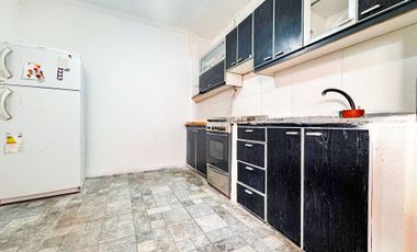 Casa en venta 8 amb con dos patios - Mataderos