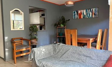 SE VENDE CASA CON 3 DORMITORIOS Y 2 BAÑOS EN CALLE LARGA