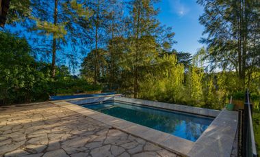 VENTA CASA CON PISCINA SIERRA DE LOS PADRES