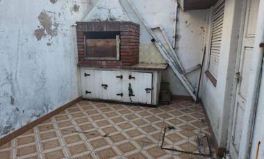 Venta Casa Derqui 1100 Barrio Constitucion
