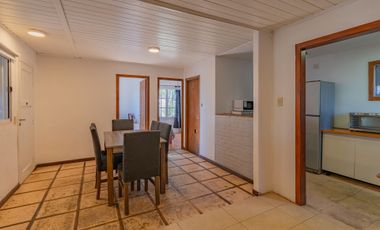 Casa en venta 4 ambientes con pileta