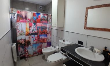 Venta Casa 2 ambientes, Barrio Felix U. Camet