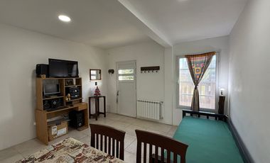 Venta Casa 2 ambientes, Barrio Felix U. Camet