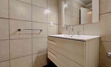 VENTA CASA 3 AMB CON PARQUE Y GARAGE APTO CREDITO