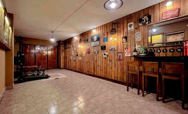 VENTA CASA 3 AMB CON PARQUE Y GARAGE APTO CREDITO