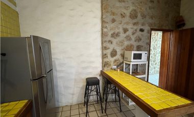 CASA EN VENTA A ORILLA DEL LAGO TEQUES 