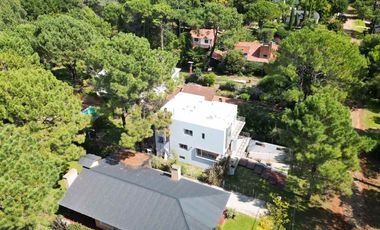 Casa venta Valeria del Mar moderna premium 4 dorm