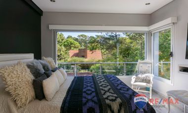 Casa venta Valeria del Mar moderna premium 4 dorm