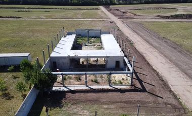 Venta de galpón, local comercial en Escobar