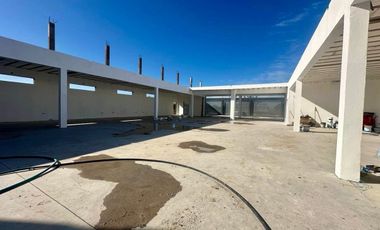 Venta de galpón, local comercial en Escobar