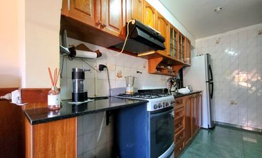Venta casa 4 amb cochera jardín acepta permuta