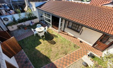 Venta casa 4 amb cochera jardín acepta permuta