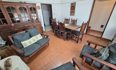 PH 3 AMB TIPO CASA AL FRENTE QUINCHO Y PARRILLA